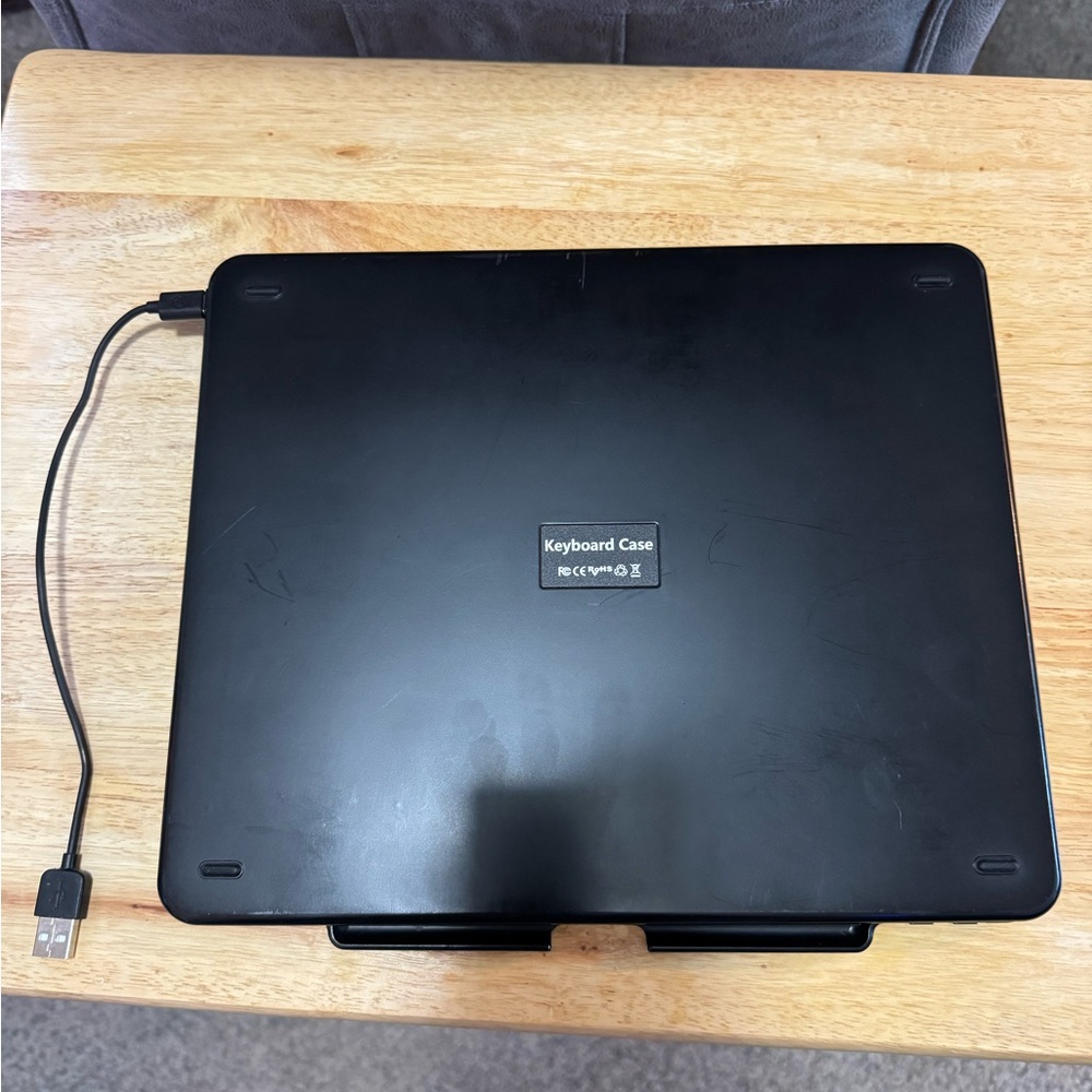 MMK Magic 360°Rotatable&Swivel Keyboard with Trackpad - Picture 7 of 10
